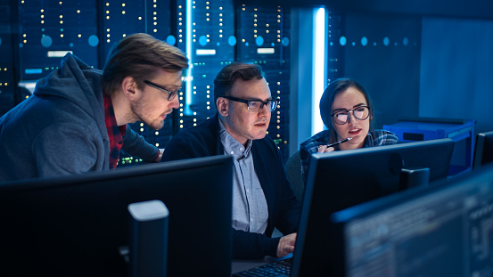 Top Jobs in Cybersecurity to Earn You 6-Figures 