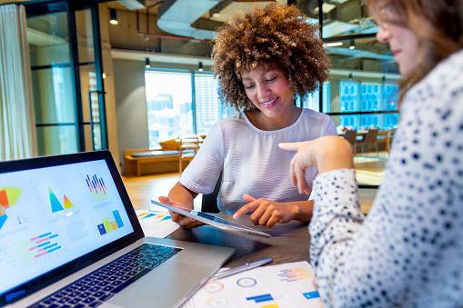 Top Jobs in Data Analytics to Earn a High Income